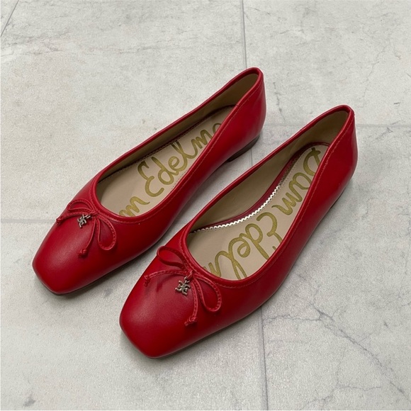 NIB Sam Edelman Jillie Flats in
Red Leather Red Square-Toe Flats - Picture 3 of 6